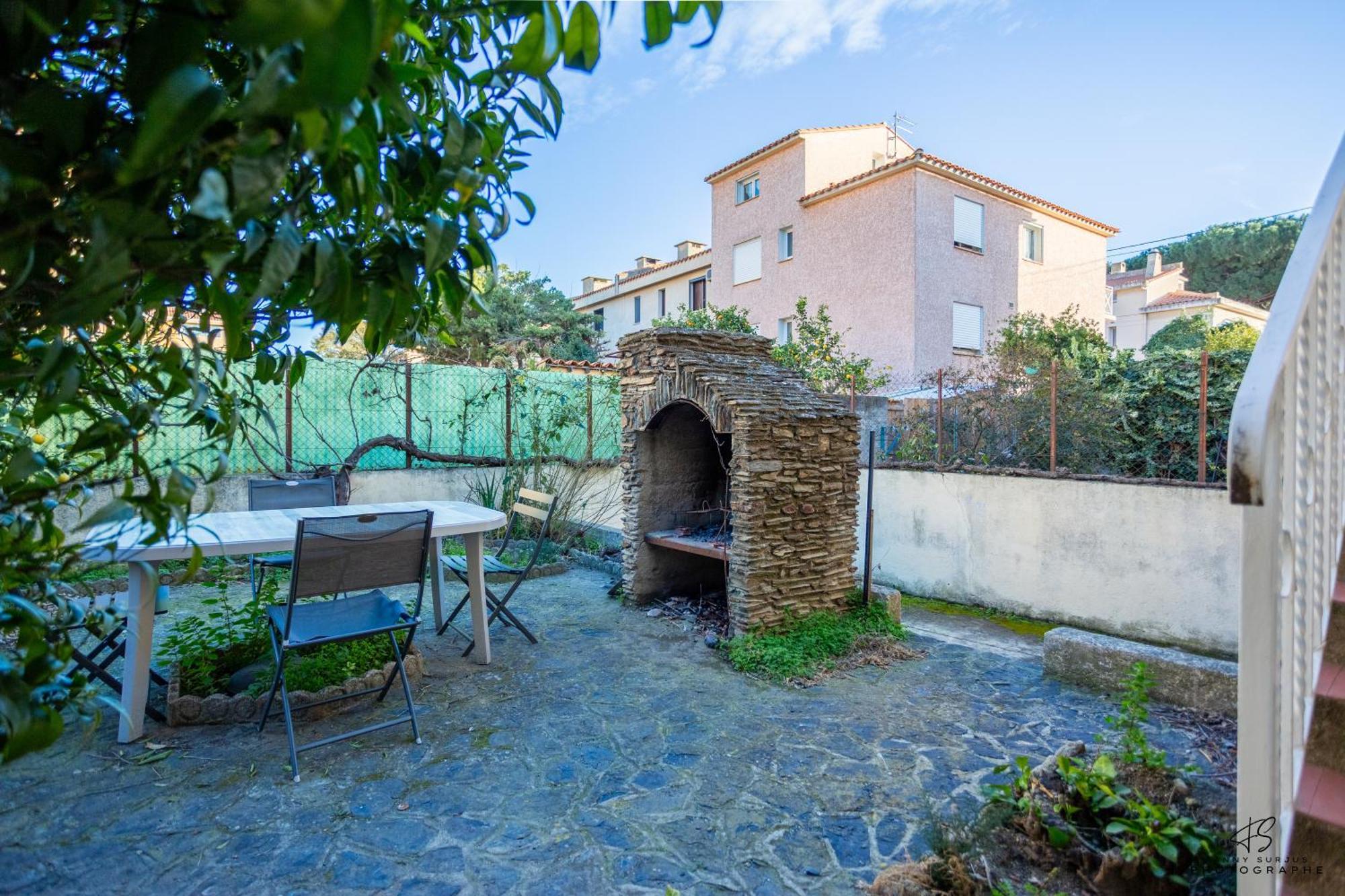 Le Coin Des Agrumes Jardin Proche Centre Perpignan